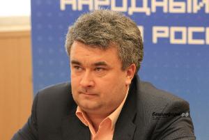 Уфимский журналист и общественный деятель Шамиль Валеев отмечает «золотой» юбилей
