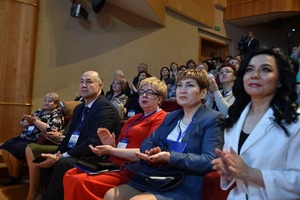 Алдынғы журналистарыға юғары дәүләт наградалары тапшырылды