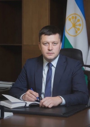 Сегодня свой день рождения отмечает глава Администрации Уфы Ратмир Мавлиев