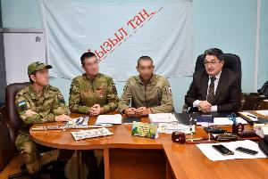 Махсус хәрби операциянан ялға ҡайтҡан һалдаттар журналистар менән осрашты